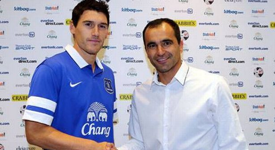 Гарет Барри и Роберто Мартинес, google.com