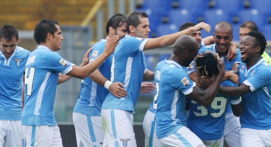 Игроки Лацио празднуют победу, фото Getty Images