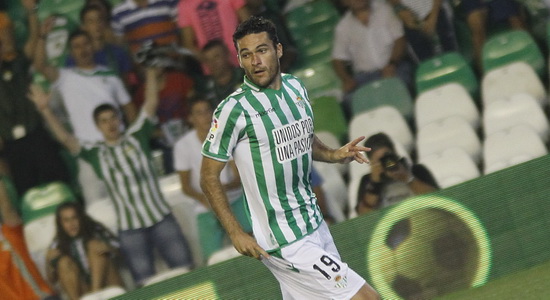 Хорхе Молина открыл счет, фото realbetisbalompie.es