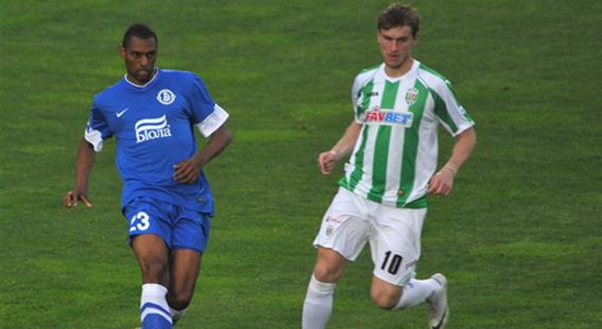 Дуглас и Александр Гладкий, фото М.Лысейко, Football.ua