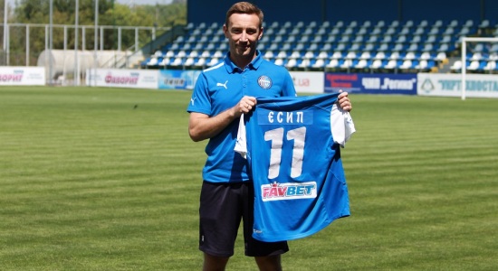 На этой футболке можно смело писать 