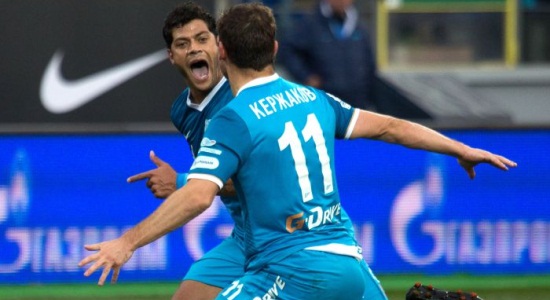 Зенит радуется очередному голу, sport-express.ru