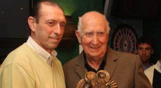 Гундемаро Панисерес, автор первого гола в Примере хихонского Спортинга (01.10.1944)