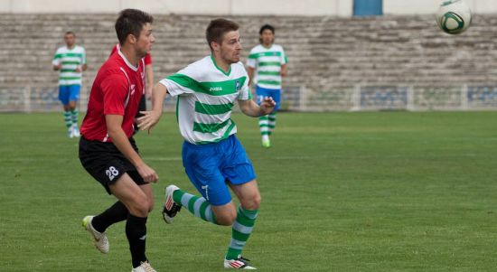 Арсен Манасян (справа), фото fckristal.at.ua