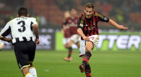 Бирса наносит решающий удар. Фото Getty Images