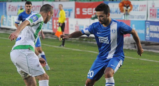 В матче с Карпатами Бруну Гама отличился дублем. Фото Маркияна Лысейко, Football.ua