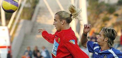 Макси Лопес (слева)