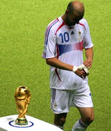 Кубок или честь? 