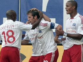 Рафа принимает поздравления, kicker.de