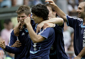 Хунтелаар отличился четырежды, ajax.nl