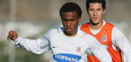 Вилльян рвется в 