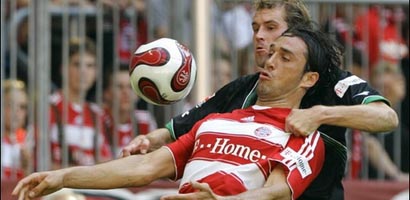 Человек-гол Лука Тони, АР