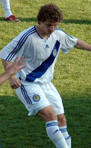 Алиев снова забивает, фото fcdynamo.kiev.ua