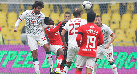 Локомотив в погоне за Зенитом ,fclm.ru