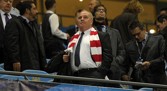 Ули Хенесс, kicker.de