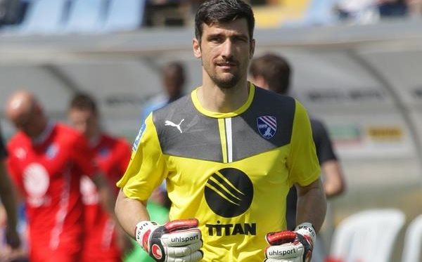 Заря — Таврия 0:0