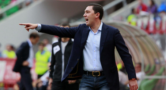 Главный тренер Алании Владимир Газзаев, Getty Images