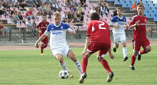 Роман Дацюк (с мячом), fcslavutich.ck.ua