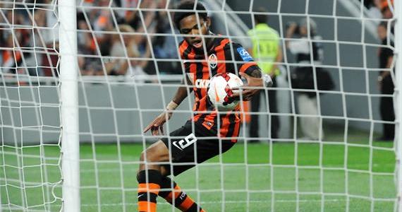 Луис Адриано, фото М.Масловского, Football.ua