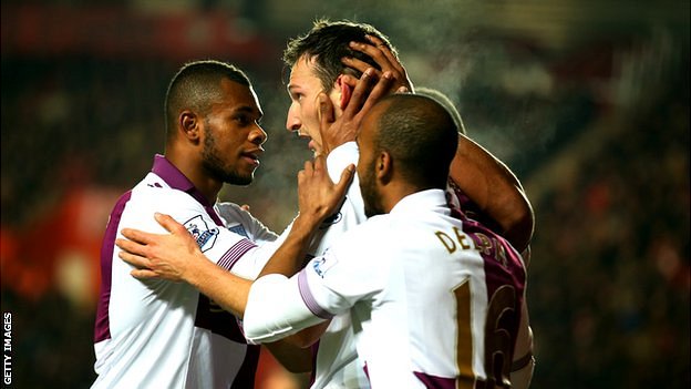 Козак забил еще один гол за Виллу, Getty Images