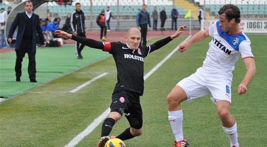 Никита Каменюка (слева), фото А.Ковалева, Football.ua