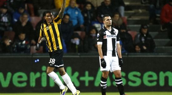 Витесс забил первым, но победу не удержал, ANP