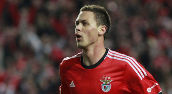 Неманья Матич, A Bola