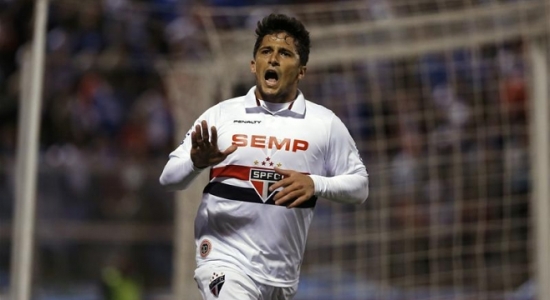 Алоизио, Reuters