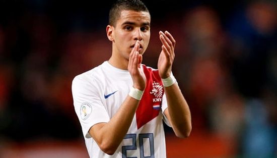 Адам Махер, PicsUnited