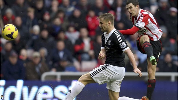 Джонсон спасает Черных Котов, АР