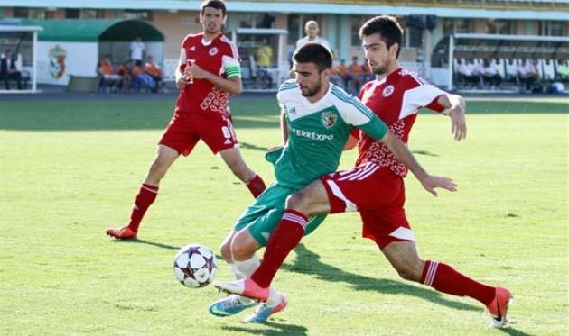 Янузи с игре с Волынью © Олег Дубина, Football.ua