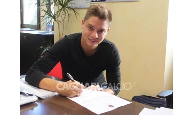 Адриан, фото cagliaricalcio.net