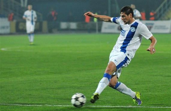 Селезнев открыл счет в матче, Football.ua