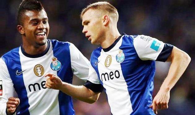 Марат Измайлов (справа), фото inoprosport.ru