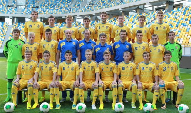 Молодежная сборная Украины, фото COM-CUP.COM