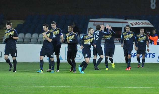 Металлурги взяли верх в спарринге. © МИХАИЛ МАСЛОВСКИЙ, Football.ua