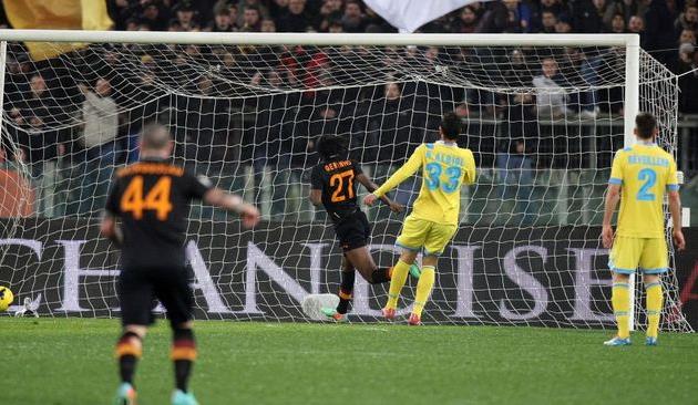 Жервиньо оформил дубль, фото corrieredellosport.it