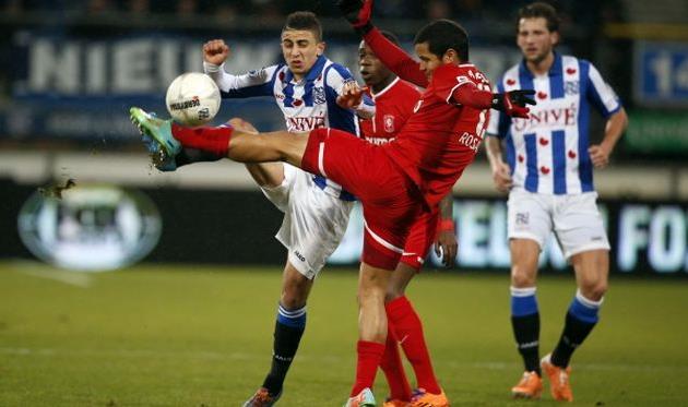 Твенте огорчил хозяев в Херенвене, ANP