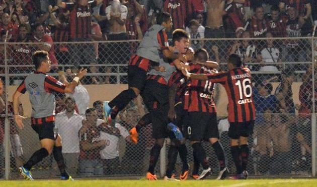 Атлетико Паранаэнсе, atleticoparanaense.com