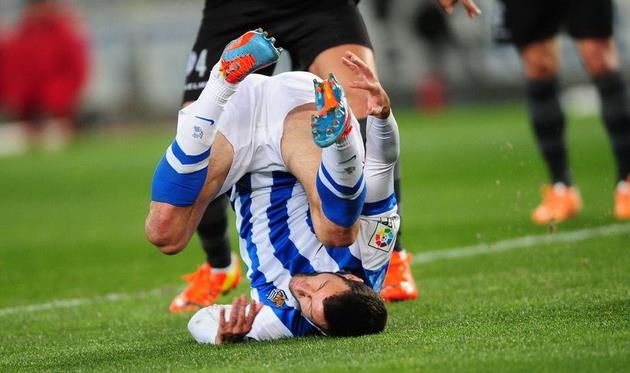 Агиррече, как ни крутился, забить не сумел, фото diariovasco.com