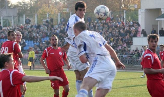 Олег Тарасенко, fcslavutich.ck.ua