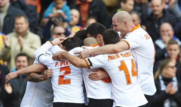 Валенсия празднует гол Бетису, фото Getty Images