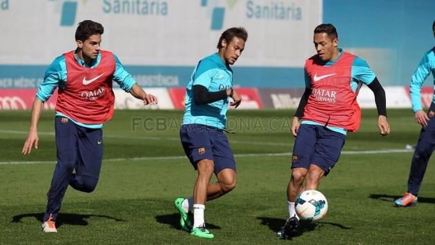 Неймар во время вчерашней тренировки, fcbarcelona.com