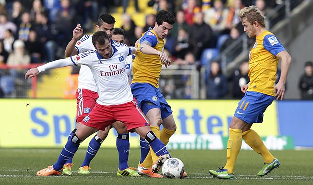 Рафа ван дер Ваарт не смог доиграть матч с Брауншвейгом, Getty Images