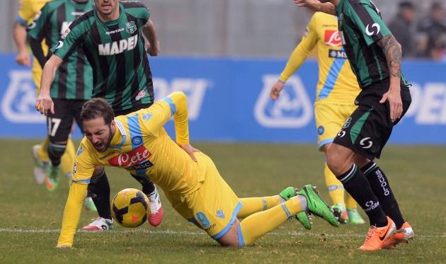 У Игуаина проблемы со спиной, Getty Images