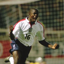 Мика Ричардс