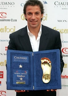 Алекс с очередной наградой, AP