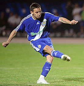 Милош Нинкович, www.fcdynamo.kiev.ua