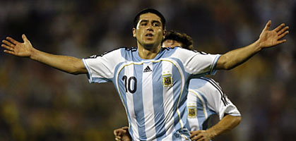 Хуан Роман Рикельме