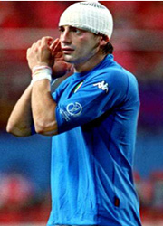 Коко когда-то и в сборной бегал...